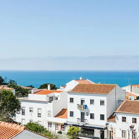 Pico Do Feliz - The Penthouse & The Village By Silver Prop Nazare